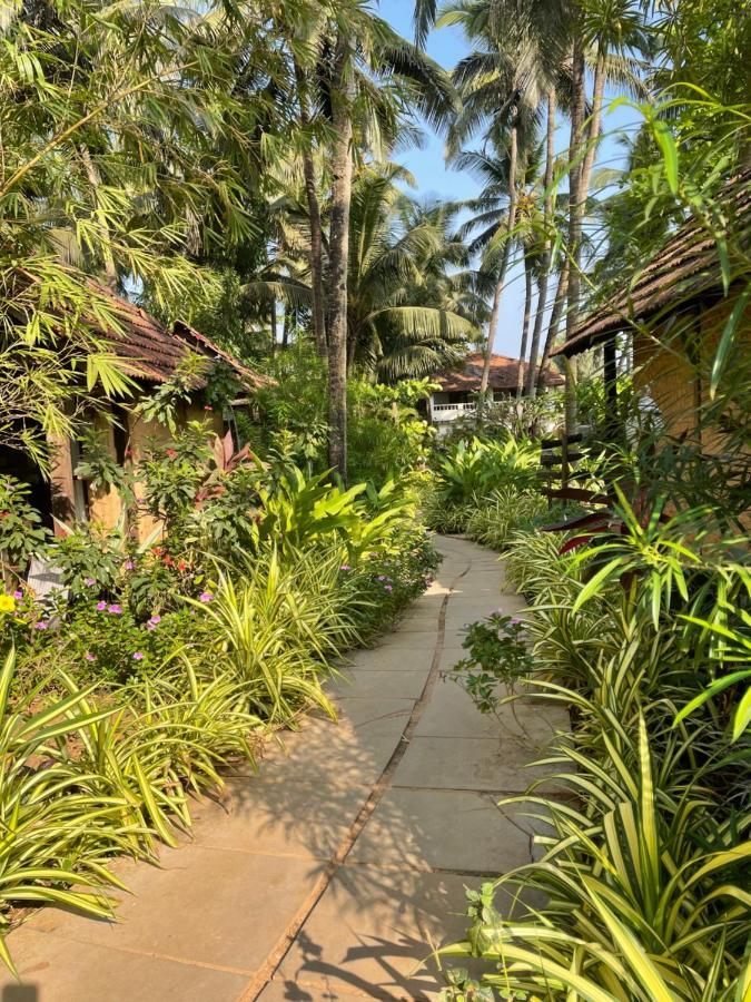 The Village Anjuna Exteriör bild