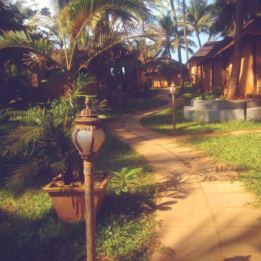 The Village Anjuna Exteriör bild
